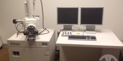 Hitachi 3000h dual monitor